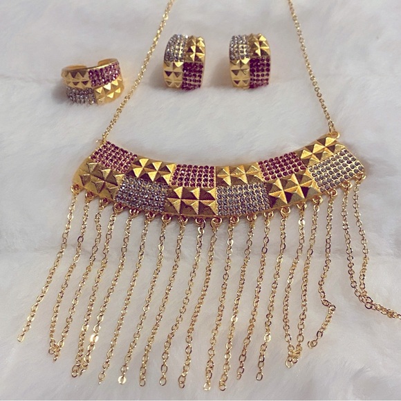 New 3 Pieces Jewelry Set in Gold & Pink/White Rhinestones - Picture 2 of 2